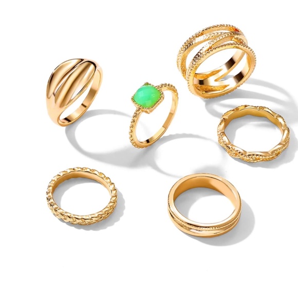 Set of 6 Fashion Rings Gold Tone - Picture 3 of 4